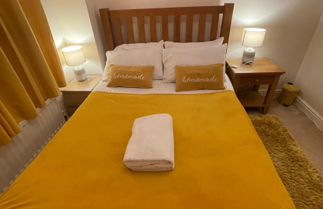 Holiday Home In Cardiff. Sleeps 6-1